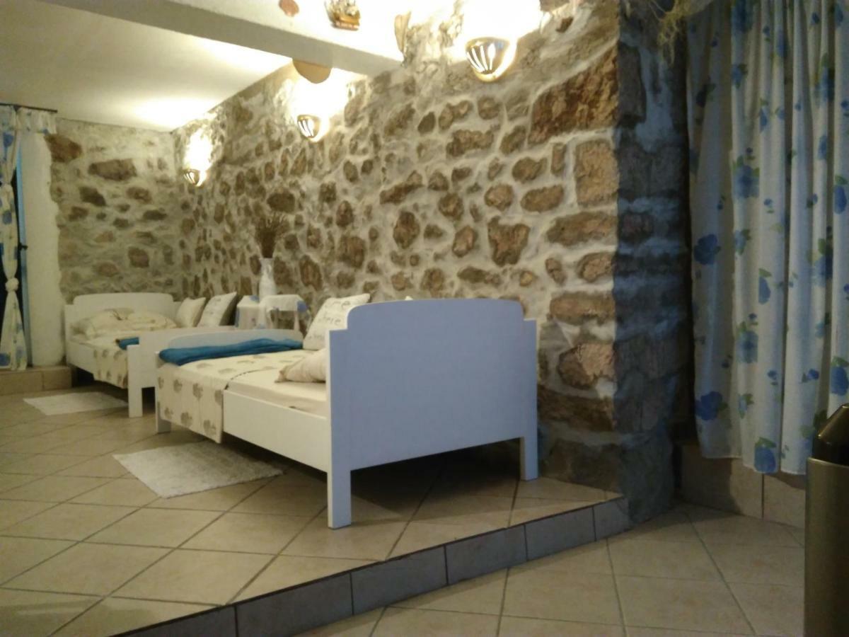 Appartement Maestral à Bribir  Extérieur photo